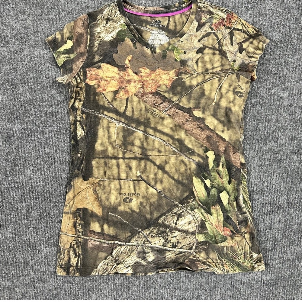 Mossy Oak T-Shirt Womens Size S Brown Camouflage V-Neck Short Sleeve Outdoor Top